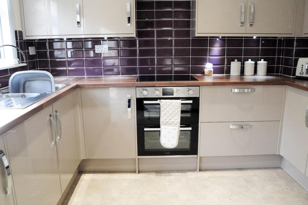 Fabulous Family Home Near The Hydro And West End Γλασκώβη Εξωτερικό φωτογραφία