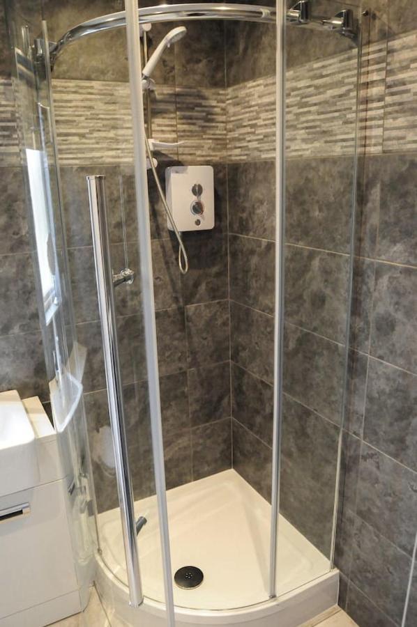 Fabulous Family Home Near The Hydro And West End Γλασκώβη Εξωτερικό φωτογραφία